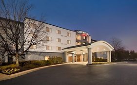 Courtyard Marriott Potomac Mills