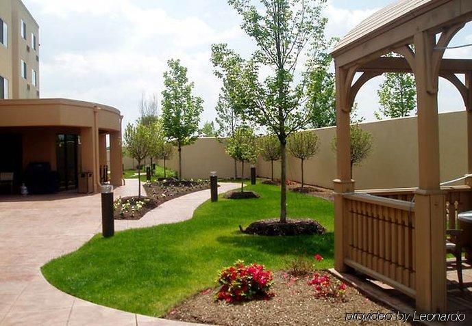 Courtyard By Marriott Potomac Mills Woodbridge Hotel Facilities photo